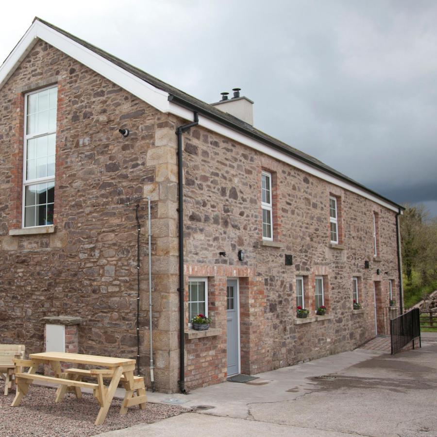 Cash Hill Farm Cottages Ballinamallard Exterior photo